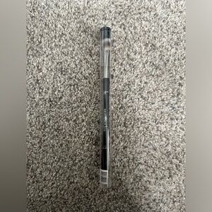 IT Cosmetics Luxe Brush No.27